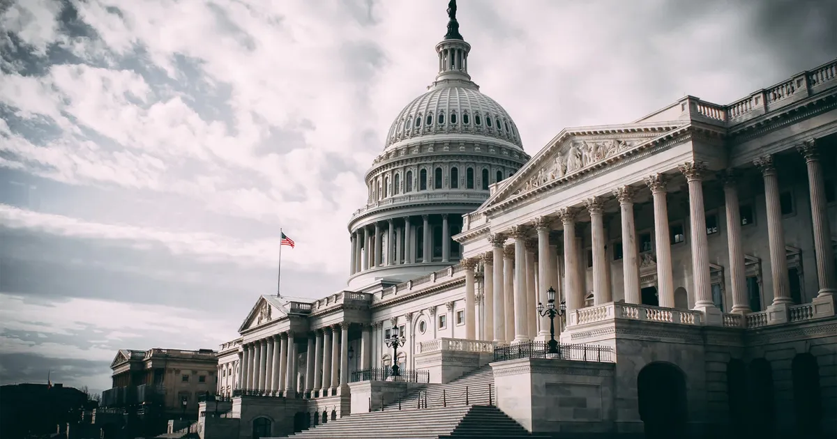 Uuring: e-sigarettide maksu tõstmine suurendab suitsetamist